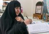 مادربزرگی که در سن ۶۱ سالگی دانشجوی ترم سوم روابط عمومی است