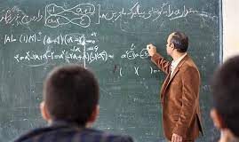 برگشت به کار بازنسشتهها در آموزش و پرورش، ففط رتبه سه به بالا