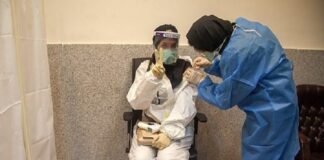 اولین مشوقم برای تزریق واکسن خانوادهام بودند