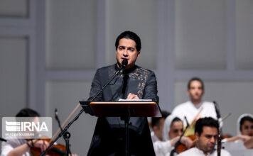 چرا کنسرت شجریان در میدان آزادی برگزار نشد؟