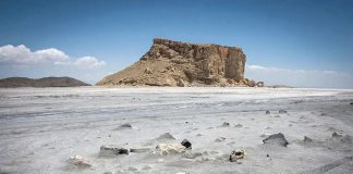 دریاچه ارومیه منتظر رسیدن بهار