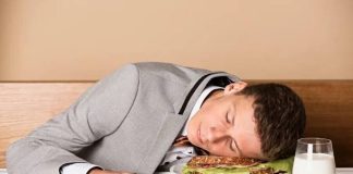 بعد از ناهار خوابت میگیرد، این راهها را امتحان کن