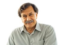 آهای فلک که گردنت از همهمون بلنتره به ما که خستهایم بگو خونۀ باهار کدوم وره