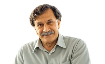 آهای فلک که گردنت از همهمون بلنتره به ما که خستهایم بگو خونۀ باهار کدوم وره