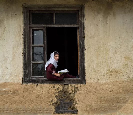 «نمیدانم» آغاز ارتباط واقعی با زبان نوجوان است