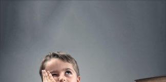 پشت پرده فرار کودکان از درس و مشق